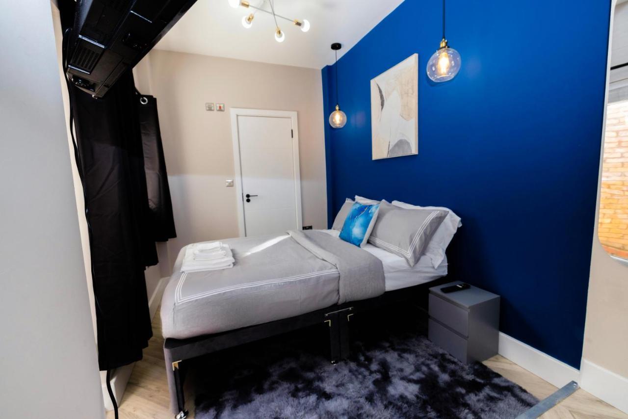 Couette-café Ensuite With Garden *